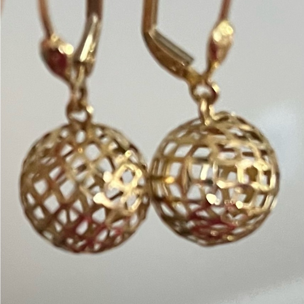 Stunning Solid 14K Gold Diamond Cut Sparkly Ball Drop Earrings! - Picture 12 of 16